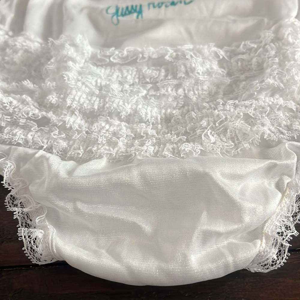 Vintage Rare Gussie Moran Signed Knickers and Tennis Ball -Rare Find-- - Picture 6 of 16